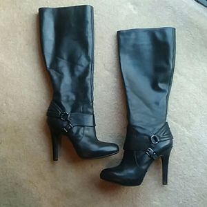 Jessica Simpson Black boots